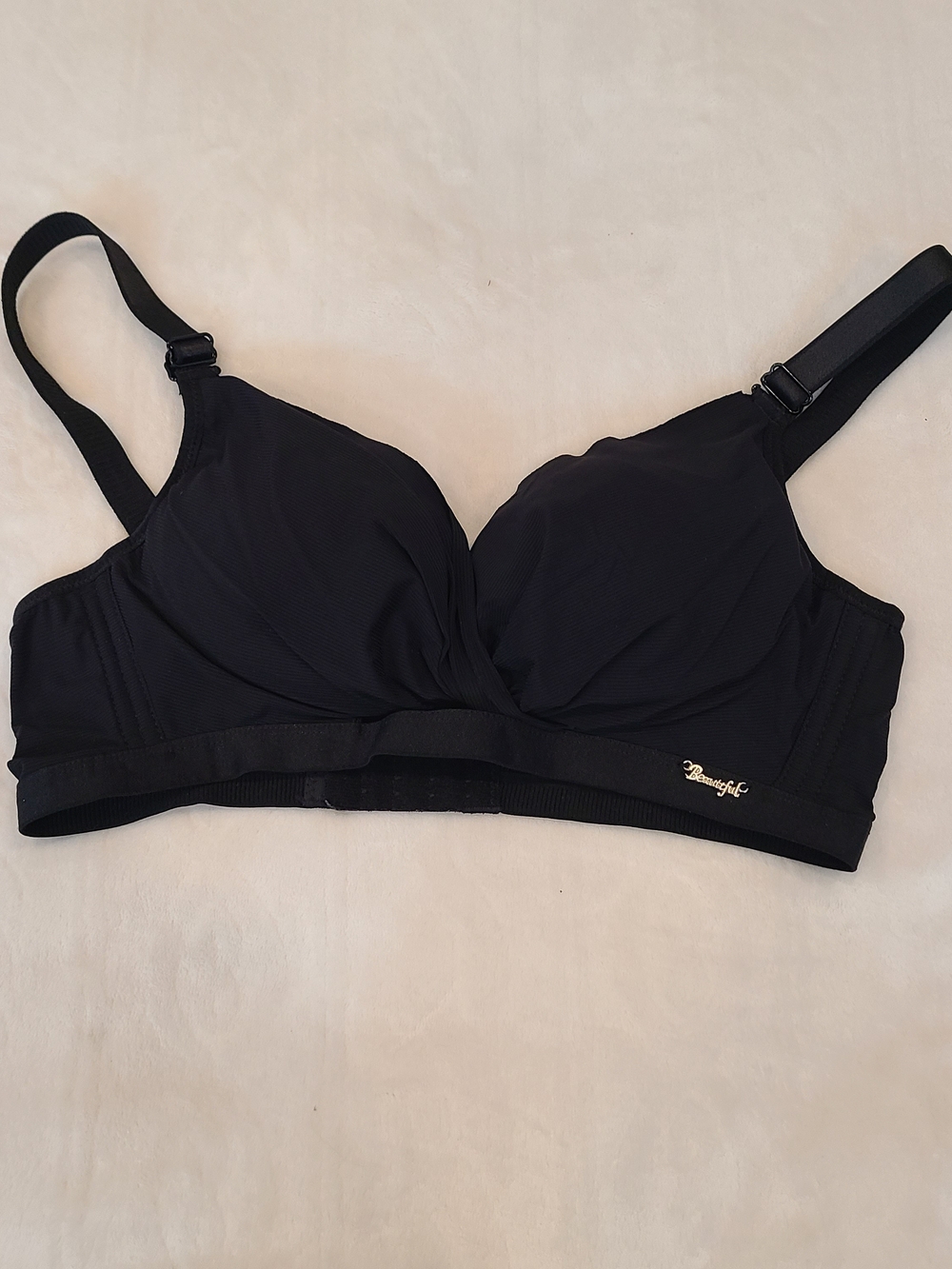 Everyday Black Wireless Comfort Bra with Subtle Logo